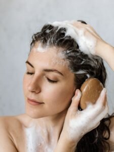 shampoing solide cheveux gras - mousse