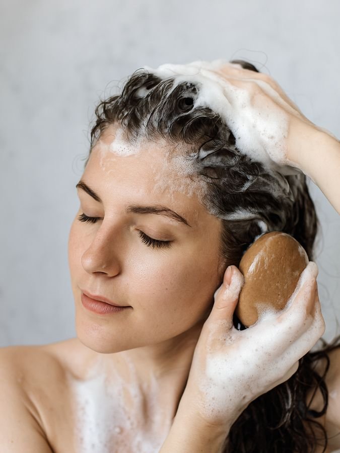 shampoing solide cheveux gras - mousse