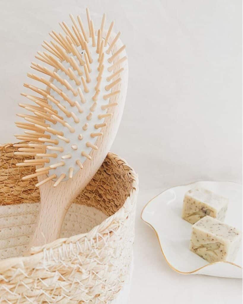 brosse à cheveux en bois fabriquée en france